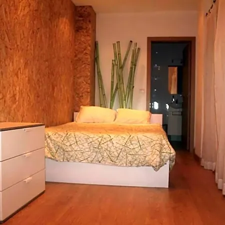 Wave Hostel *