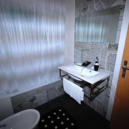 Wave Hostal *